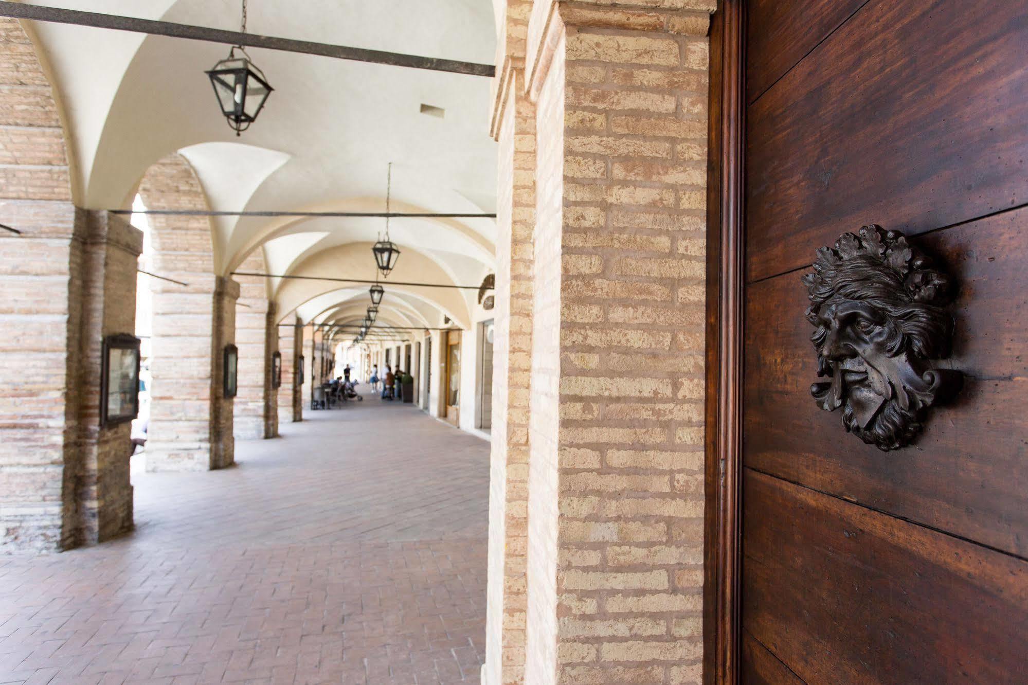 Palazzo Gentili Apartman San Severino Marche Kültér fotó