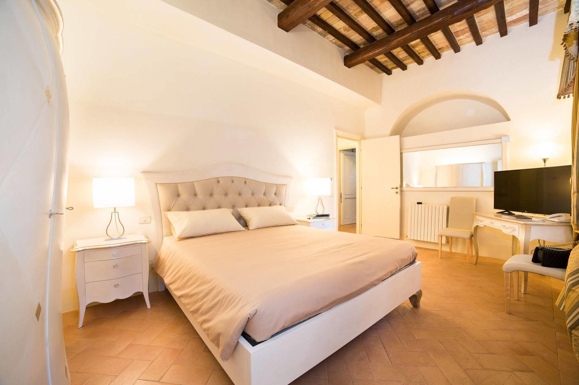 Palazzo Gentili Apartman San Severino Marche Kültér fotó