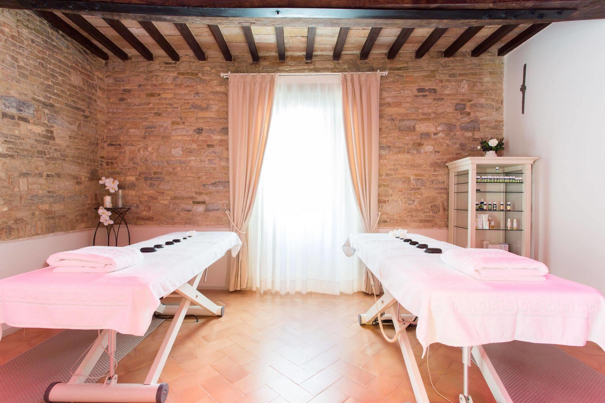 Palazzo Gentili Apartman San Severino Marche Kültér fotó