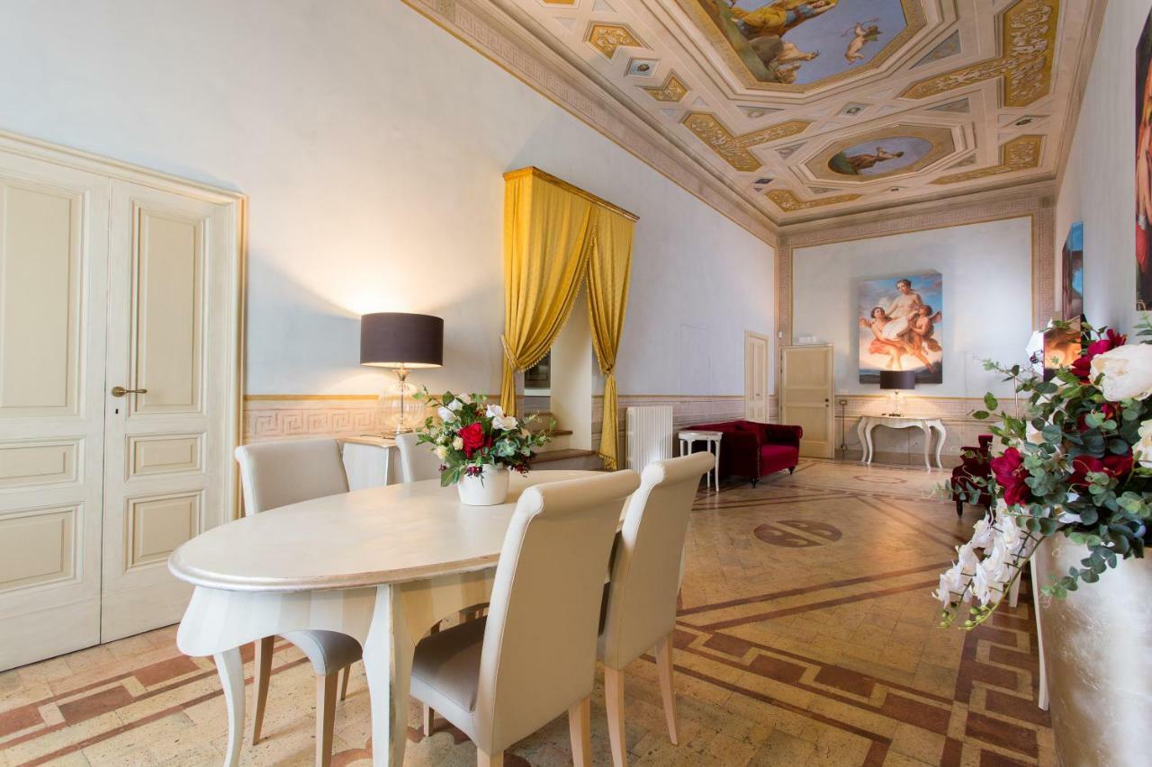 Palazzo Gentili Apartman San Severino Marche Kültér fotó